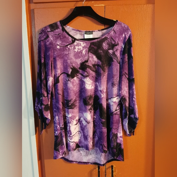 Clientele Ladies blouse size medium. Purple. - Picture 1 of 3